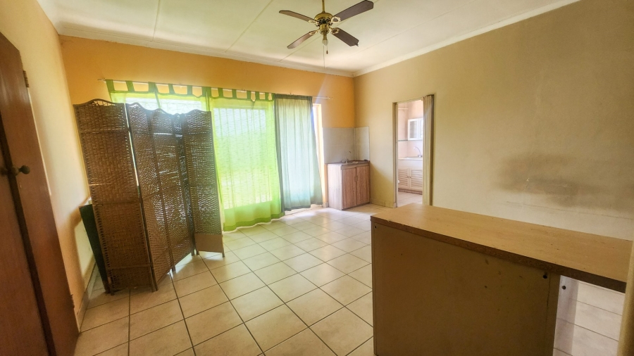 3 Bedroom Property for Sale in Hartbeesfontein North West